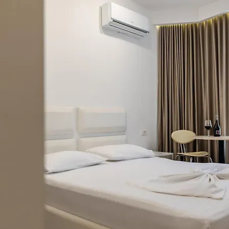 Al Mare Rooms Sarande Exterior photo