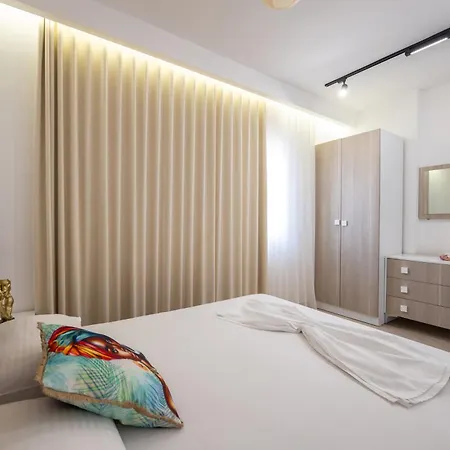 Al Mare Rooms Sarande Exterior photo