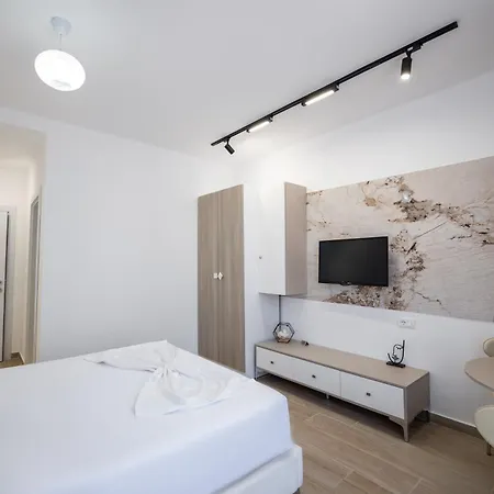 Al Mare Rooms Sarande Exterior photo